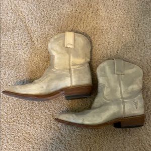 Frye Leather Ankle Booties Sz 7 1/2